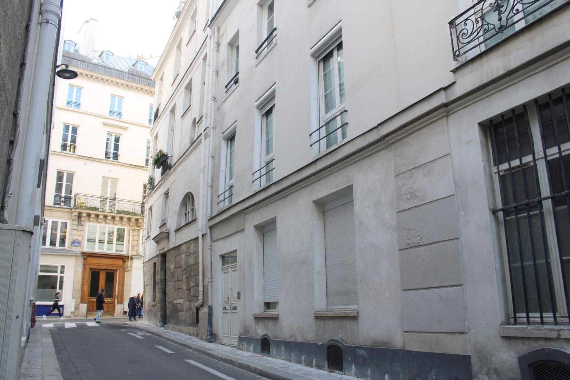 Charming T1 Near Les Halles De Appartement