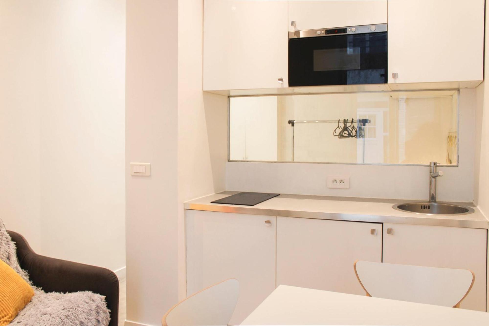 Charming T1 Near Les Halles De Appartement *